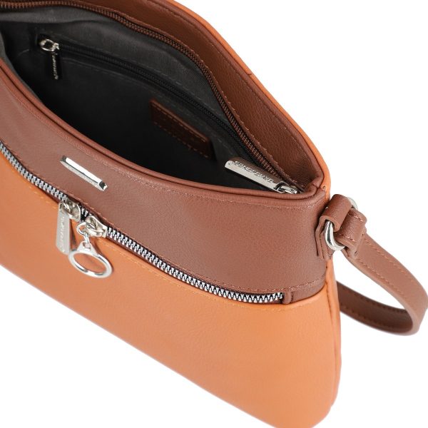 Geanta Crossbody piele ecologica doua culori caramel maro cu un compartiment David Jones BSDJCR2108336 144